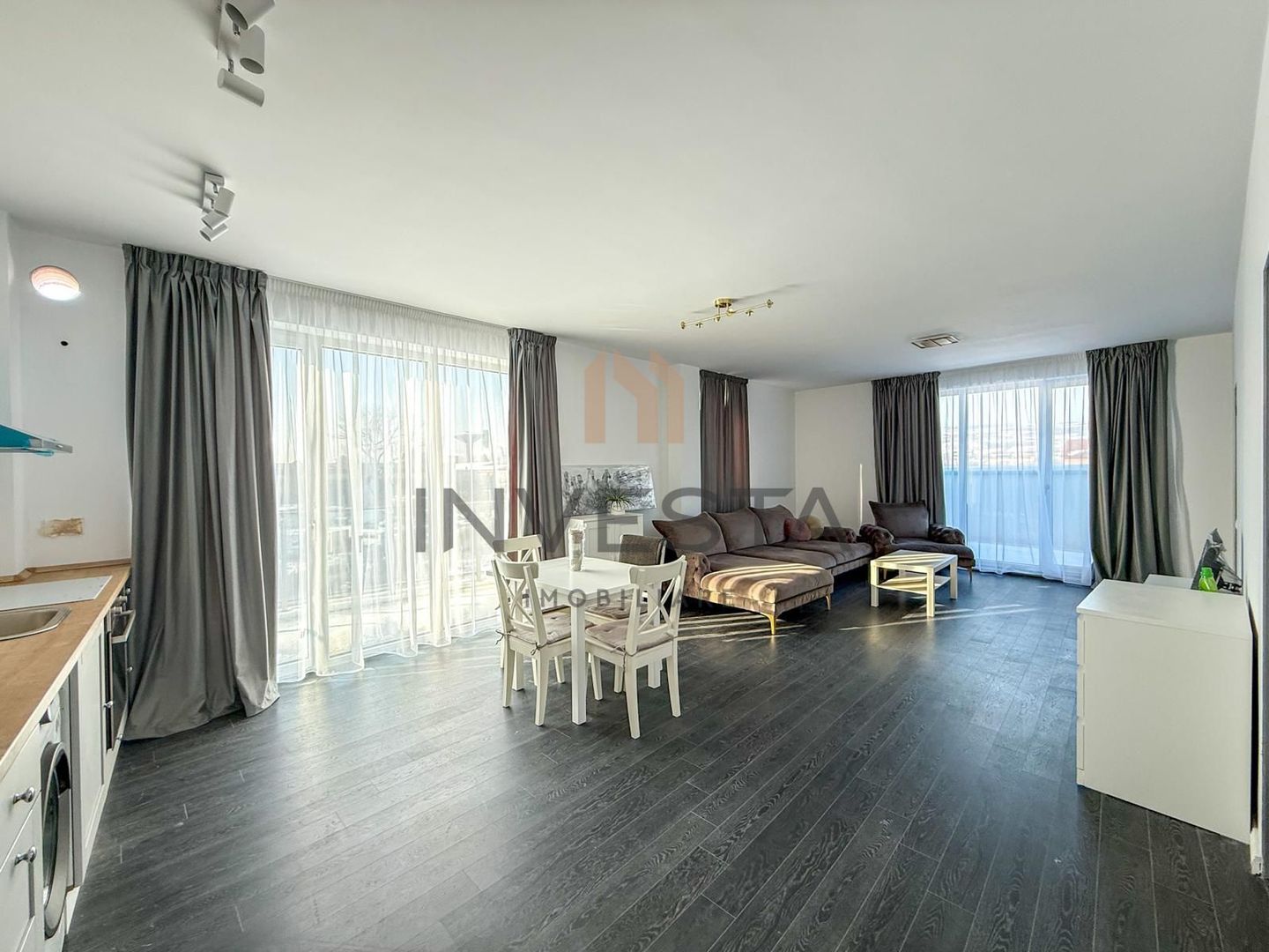 Apartament cu 3 camere + 3 balcoane + 1 terasa 15 mp! Imobil 2025! - Poză 1