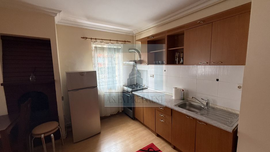 Apartament 2 camere , mobilat/utilat - zona Racadau - Poză 9