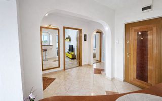 Ultracentral - 3 camere decomandat - 2 băi - 2 balcoane - Poză 3