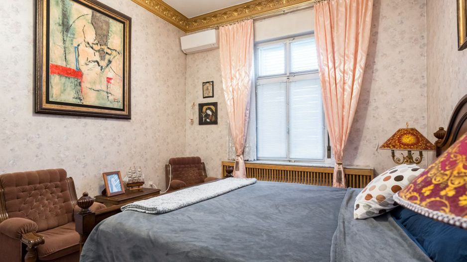 VILA REPREZENTATIVA ICOANEI - Poză 15