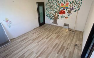 Etaj 1/Apartament 3Camere 52mp/Loc de parcare/Zona Mircea cel Batran - Poză 1