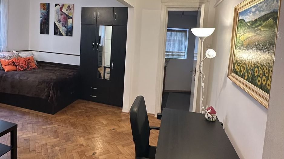 GARSONIERĂ RENOVATĂ | 43 MP | ETAJ 1 | COMPLET MOBILATĂ | LIFT - Poză 1