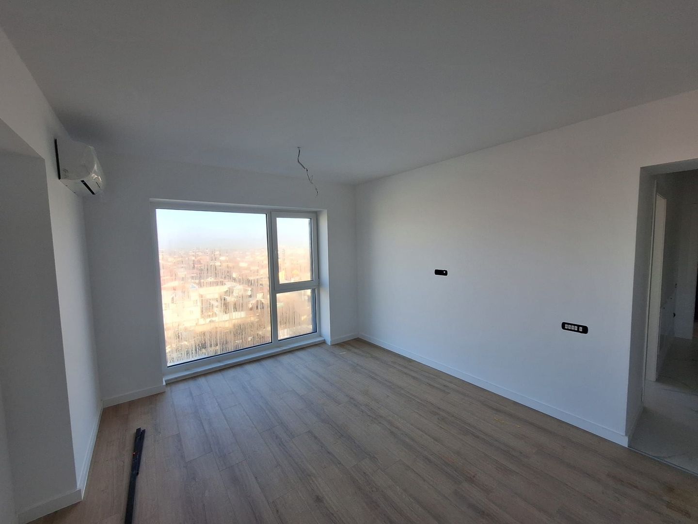 3 CAMERE - 2 BAI-2 BALCOANE - ULTRAFINISAT FINALIZAT  TITAN PALLADY - Poză 8