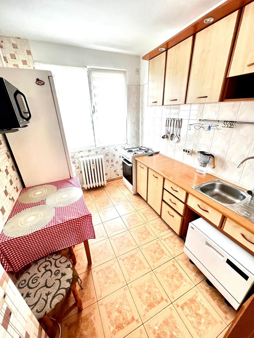 Apartament 2 camere - 58mp - balcon 5mp - Poză 6