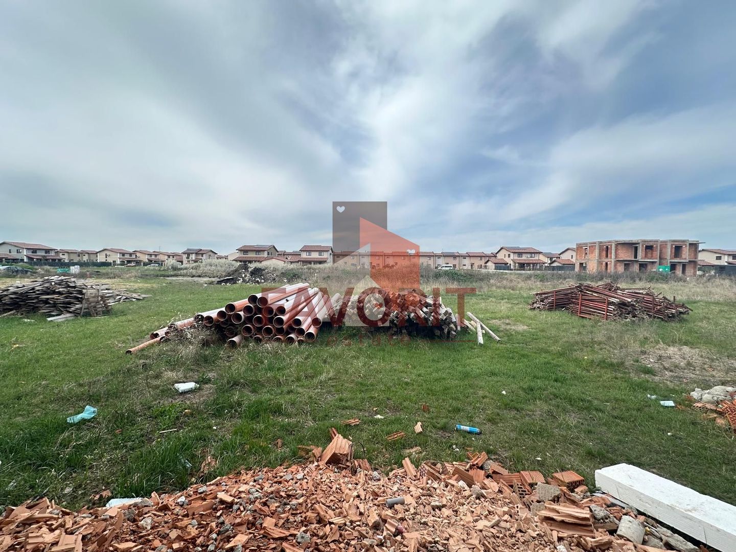 3 camere | 83 mp | Gradina proprie 50 mp | Bloc nou | dressing | 2 bai - Poză 15