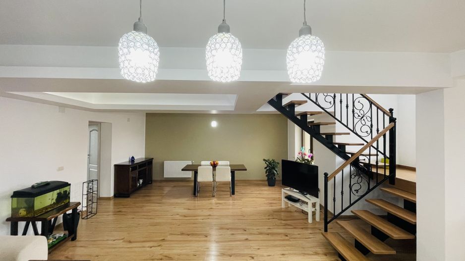 Dumbravita - Casa 5 camere, 179 mp | Mobilat & Utiliat | Garaj - Poză 18