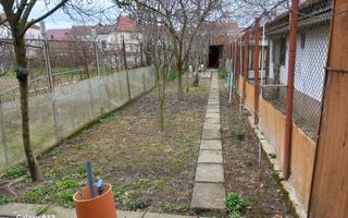 BRASADAS vinde casa 2 cam cu etaj 6 ari zona Bercu Rosu. - Poză 16