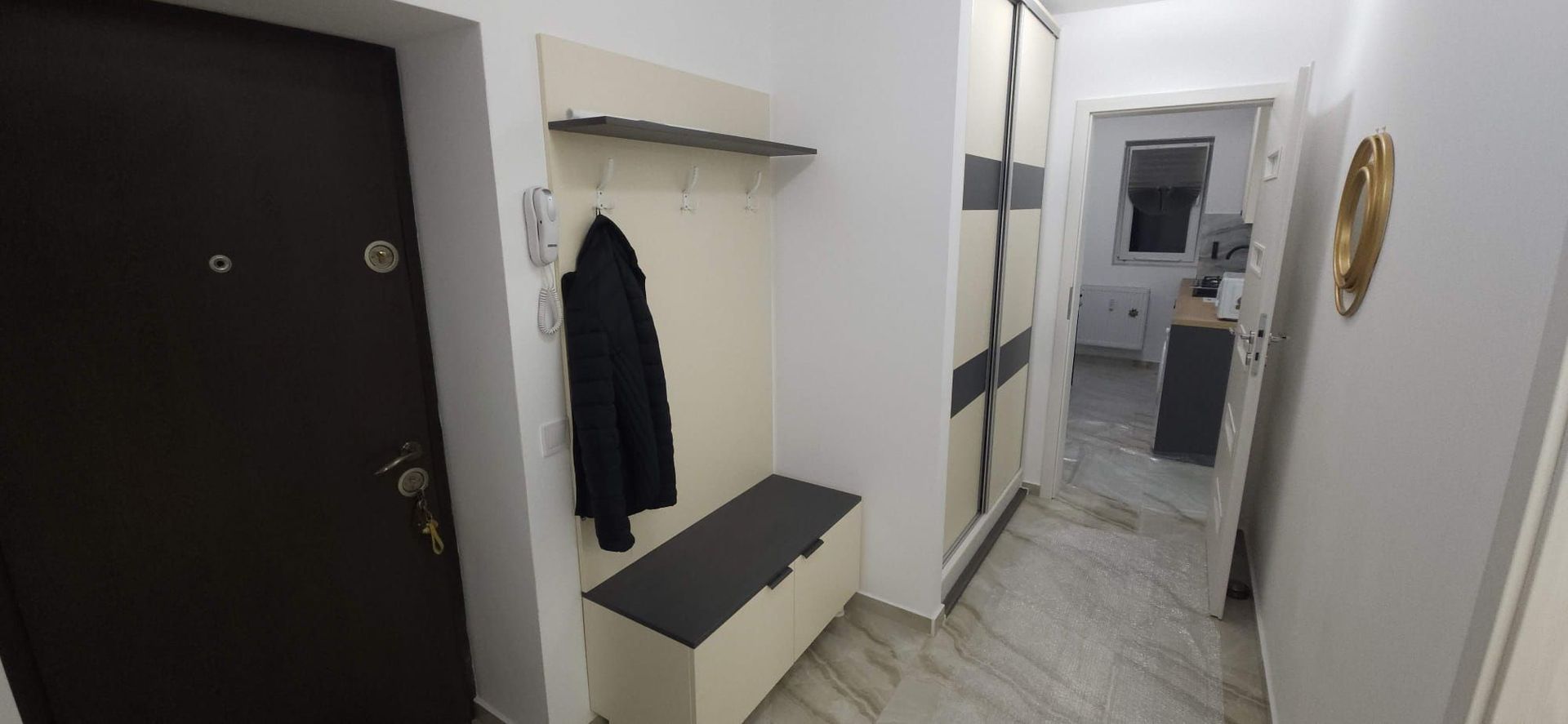 Sibiu/ Metrou Favorit 3 minute pe jos/ Renovat 2025 - Poză 6