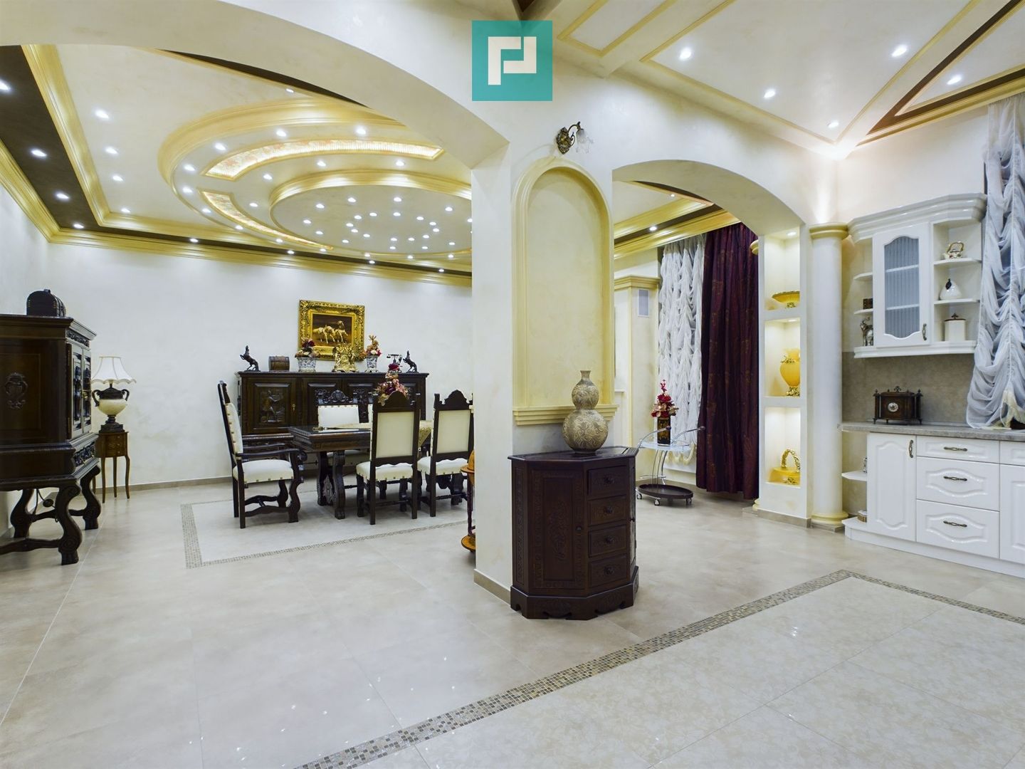 Vilă luxoasă cu o casă de oaspeți în Serbia - Poză 6