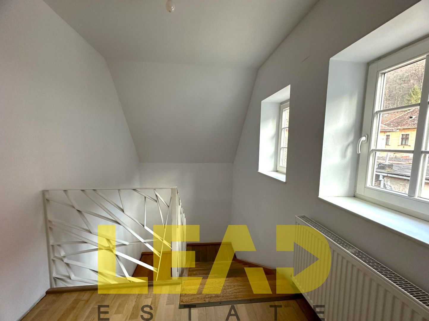 Spatiu modern pentru birouri, in Centrul Istoric al Brasovului - Poză 7