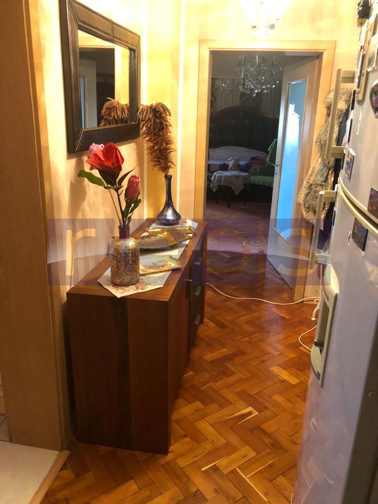 APARTAMENT 4 CAMERE CALEA MOȘILOR - Poză 9