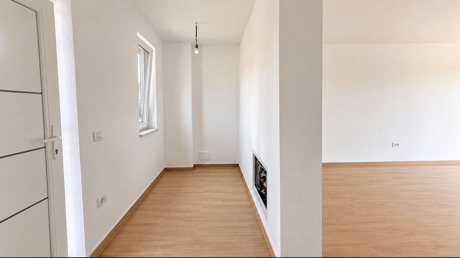 Comision 0% DUPLEX DE VÂNZARE SĂCĂLAZ  3 dormitoare 154mp utili - Poză 6