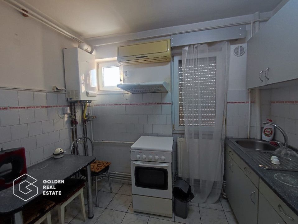 Apartament 3 camere si balcon, centrala proprie, Podgoria - Poză 4