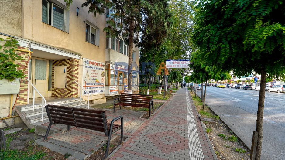 3 camere, etaj 1, lângă Primărie - Poză 17
