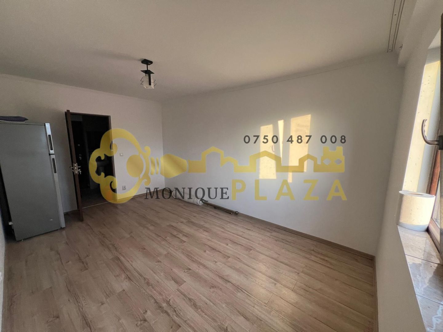 Camera de camin | Zona linistita | Recent renovata | - Poză 1