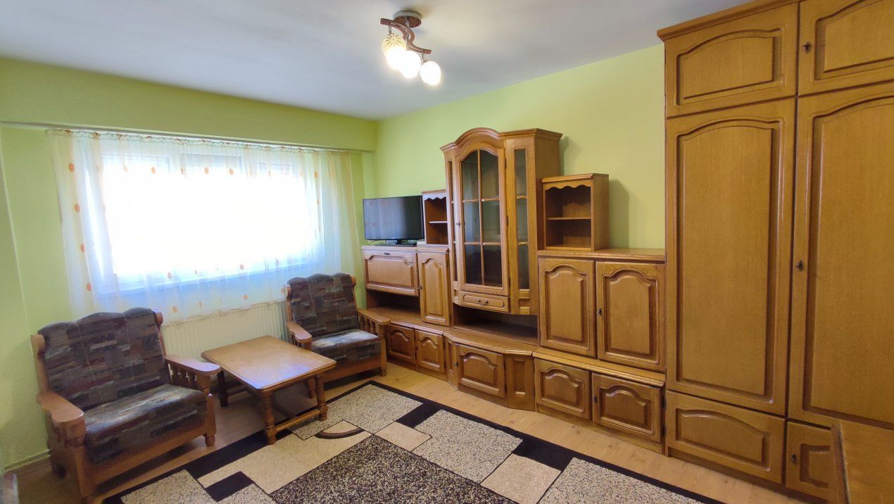 De Inchiriat Apartament 2 camere Republicii Etaj III - Carei-Comision 0% chiriaș - Poză 12