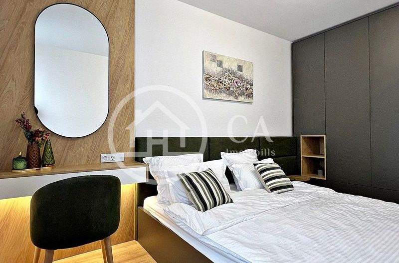 Apartament de închiriat cu 3 camere în cartierul Luceafărul, Oradea - Poză 8
