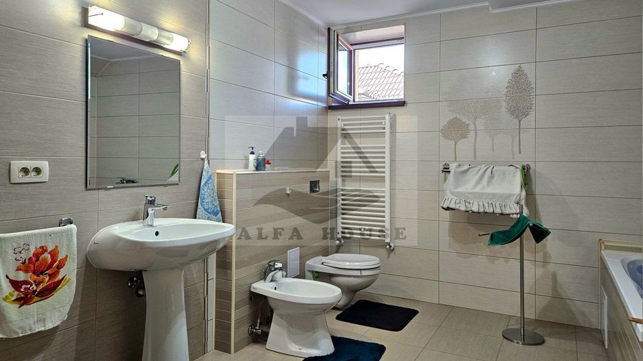 Casă plus Spațiu comercial 741 mp, Teren 906 mp Brasov - zona Blumana - Poză 29