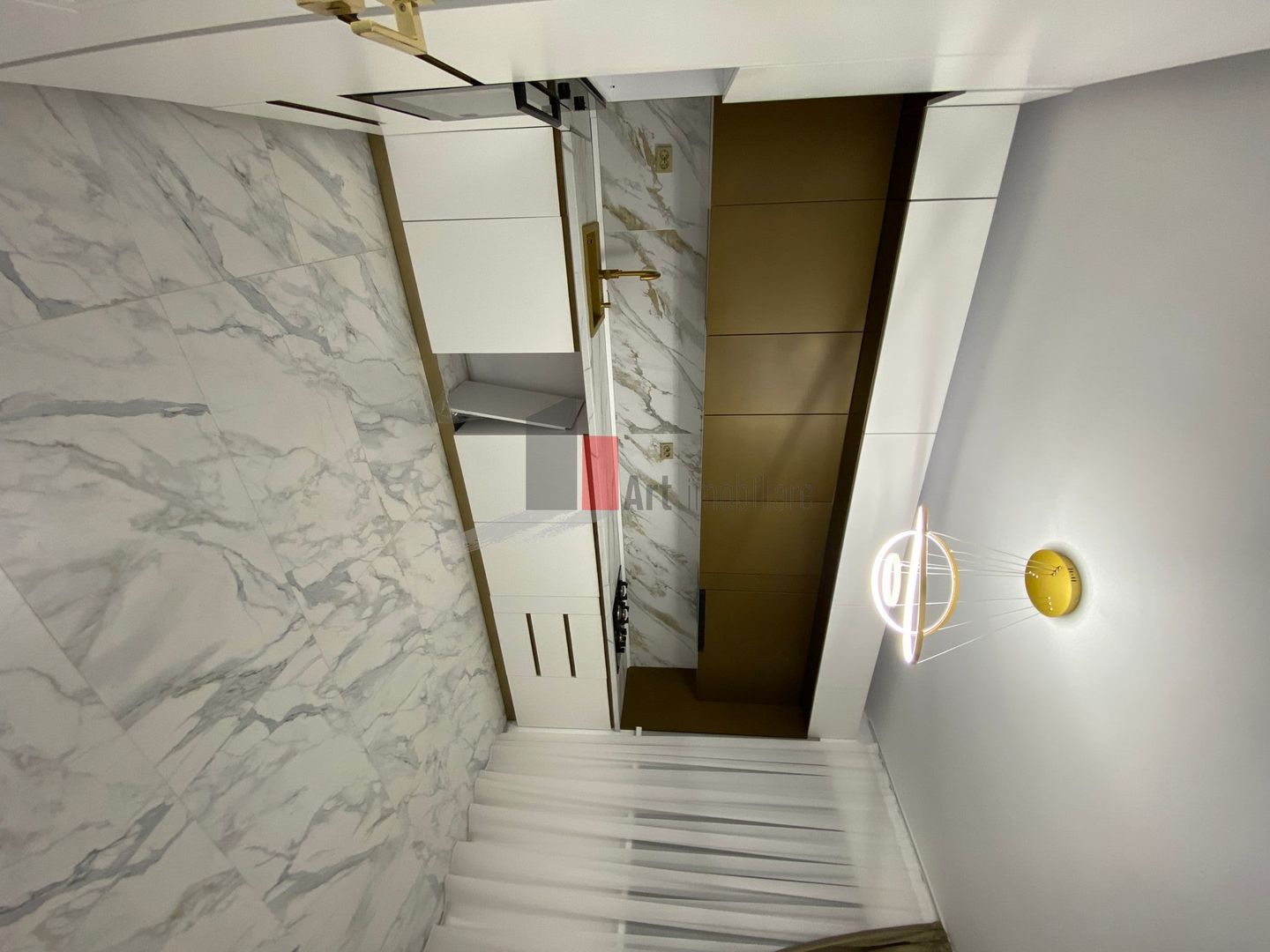 VILA SUPERBA DE VANZARE IN PIPERA - Poză 3