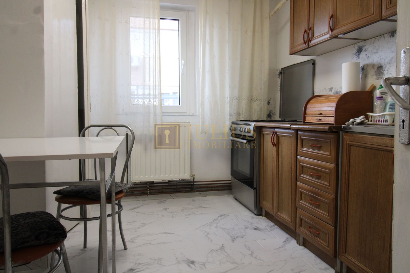 3 camere, situat in Complexul Studentesc, centrala proprie, familie, studenti - Schiță 7