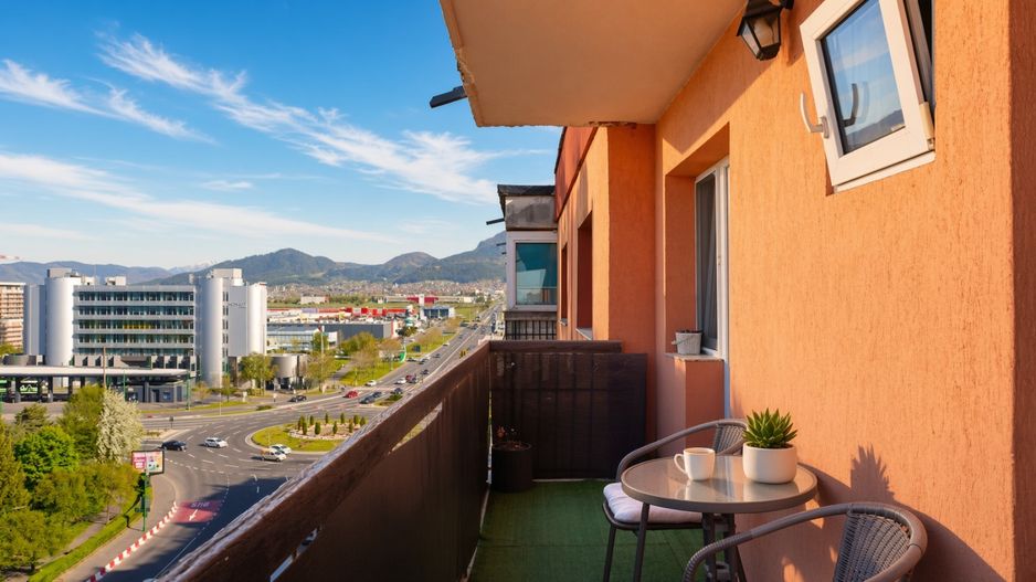 Apartament cu 3 decomandat de vânzare pe Calea Bucuresti 63 mp+balcon - Poză 6
