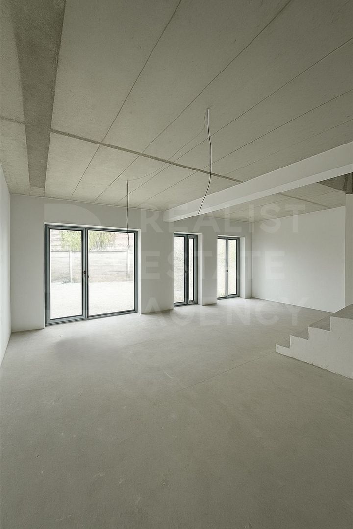 Vânzare, townhouse, 2 nivele, 3 camere, strada Prieteniei, Grătiești - Poză 6