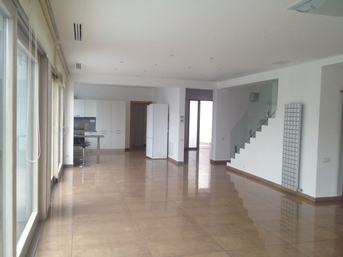 VILA CU PISCINA| DE INCHIRIAT | PIPERA | EROU IANCU NICOLAE - Poză 3
