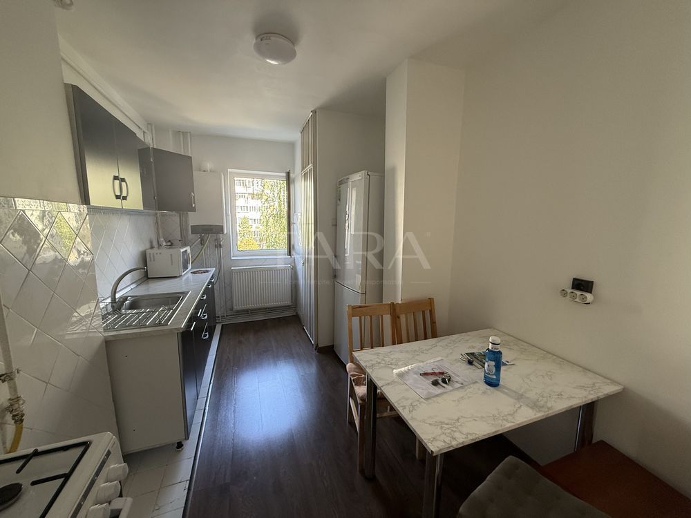 Apartament decomandat, 2 balcoane, zona USAMV. - Poză 1