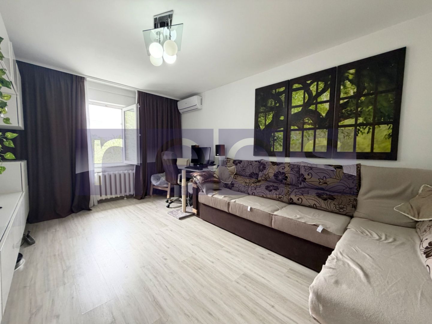 VANZARE 3 CAMERE | RENOVAT COMPLET | LA 5 MINUTE DE METROU | ZONA CRANGASI - Poză 1