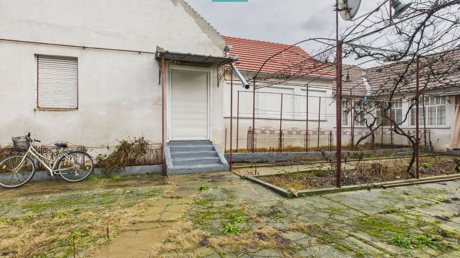 Casă cu 4 camere în Nădab - Poză 2