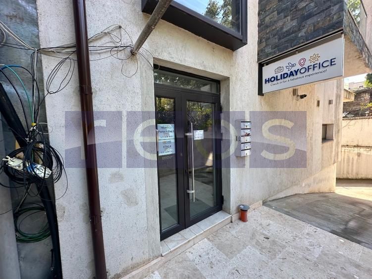 Apartament premium, 3 camere, 2 balcoane, ultracentral – Direct de la proprietar - Poză 1