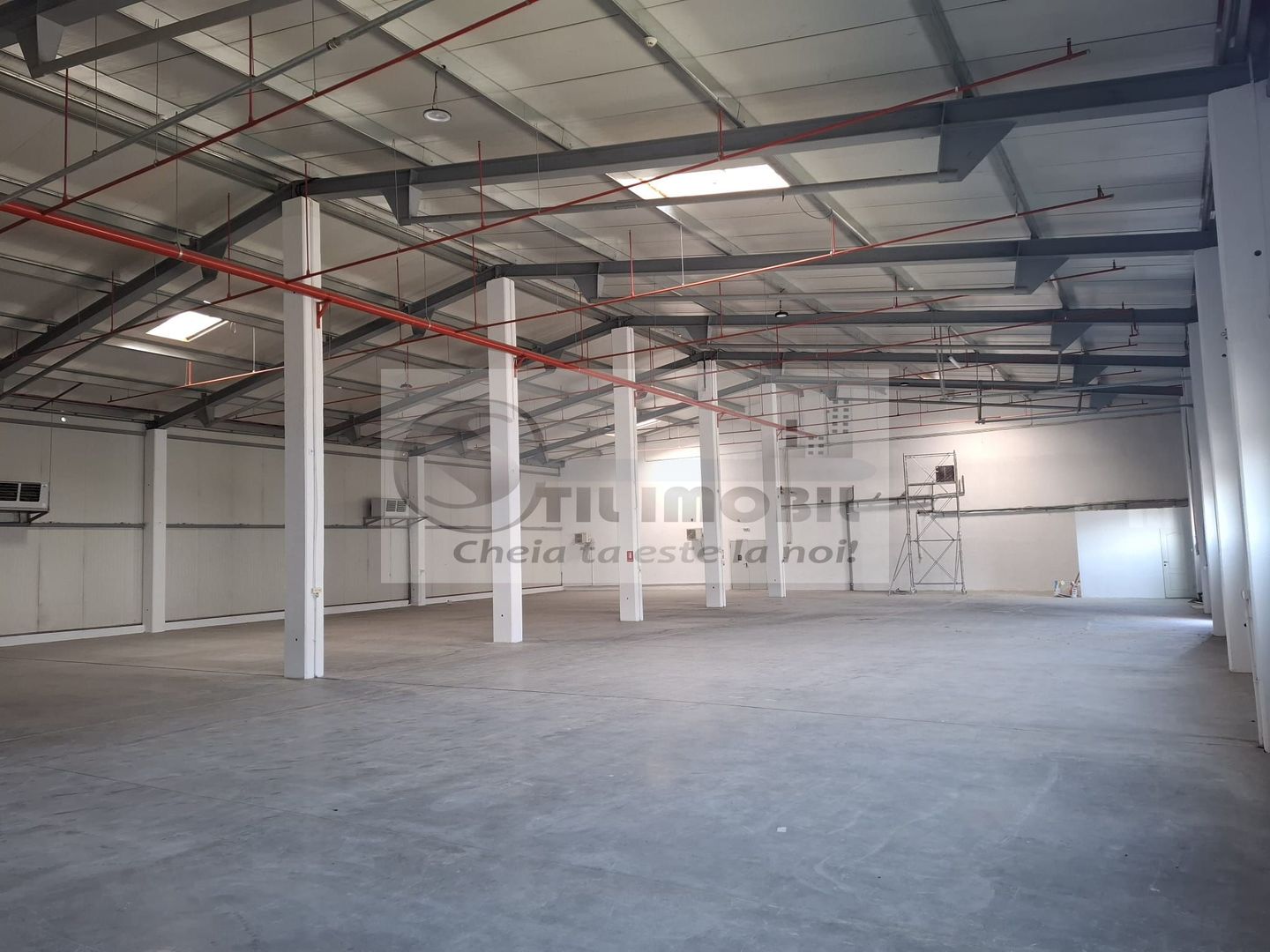 Spatiu depozitare de inchiriat,  suprafata 1250mp +500mp birou - Poză 2