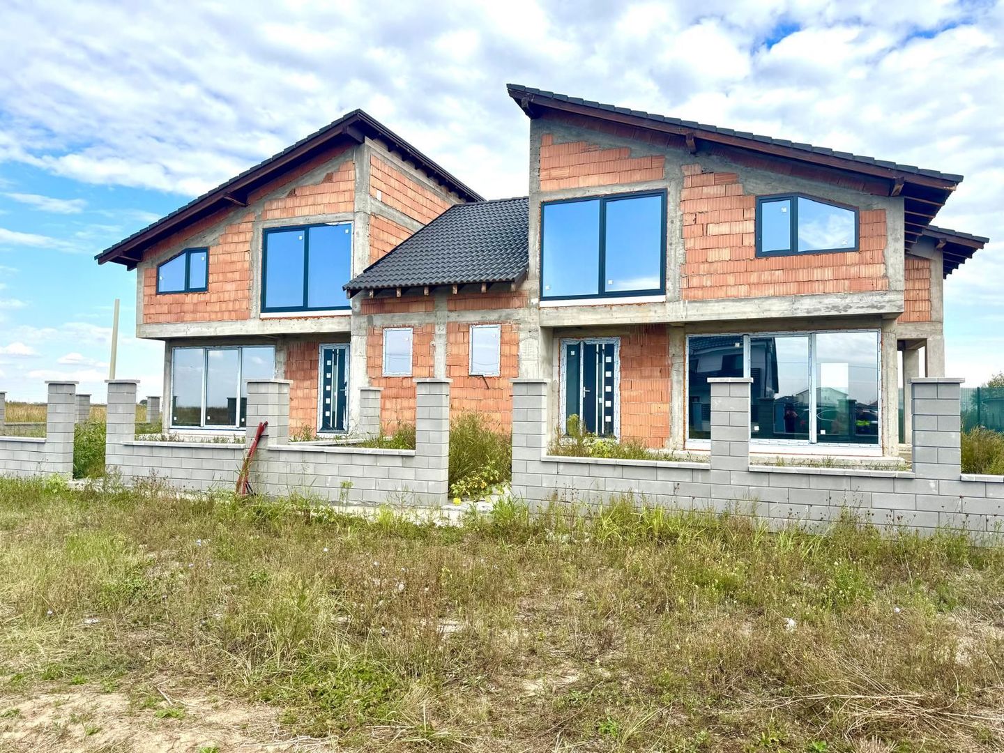 Duplex cu 4 camere, design deosebit, Comision 0% - Poză 1