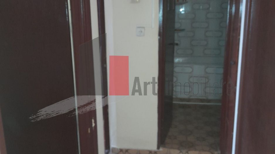apartament 3 camere Drumul Taberei - Poză 4