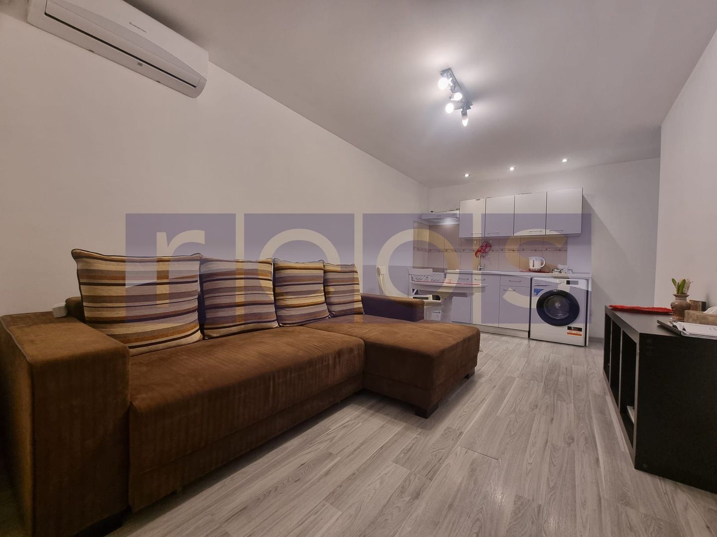 VANZARE 2 CAMERE | SEMIDECOMANDAT | ZONA TINERETULUI-SINCAI - Poză 3