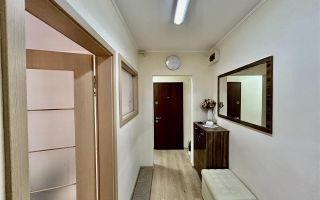 Apartament de închiriat în Sibiu – 3 camere, decomandat, 2 băi, 80 mp - Poză 7