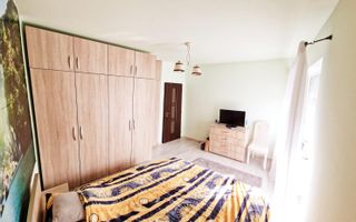 Apartament 3 camere, 2 balcoane ,parcare, zona Terra - Poză 10