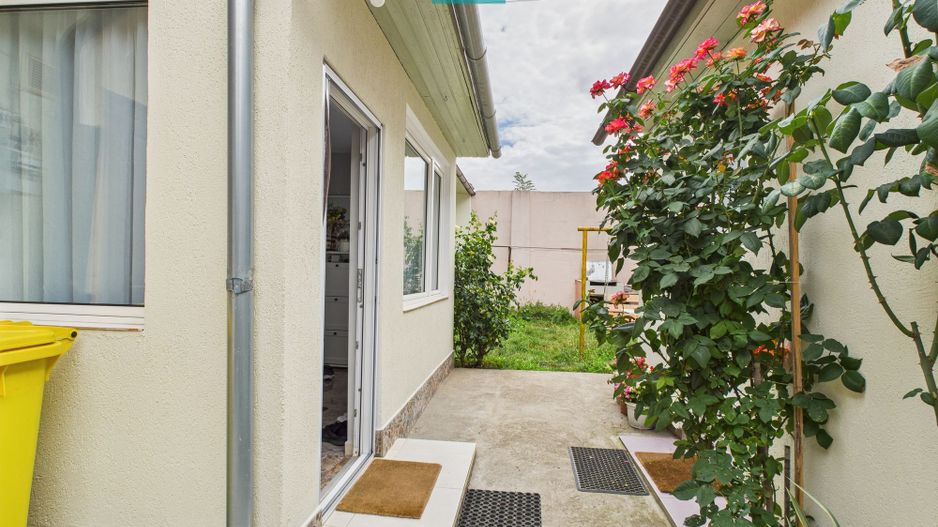 Apartament cu 2 camere, la casă, ultracentral - Poză 11