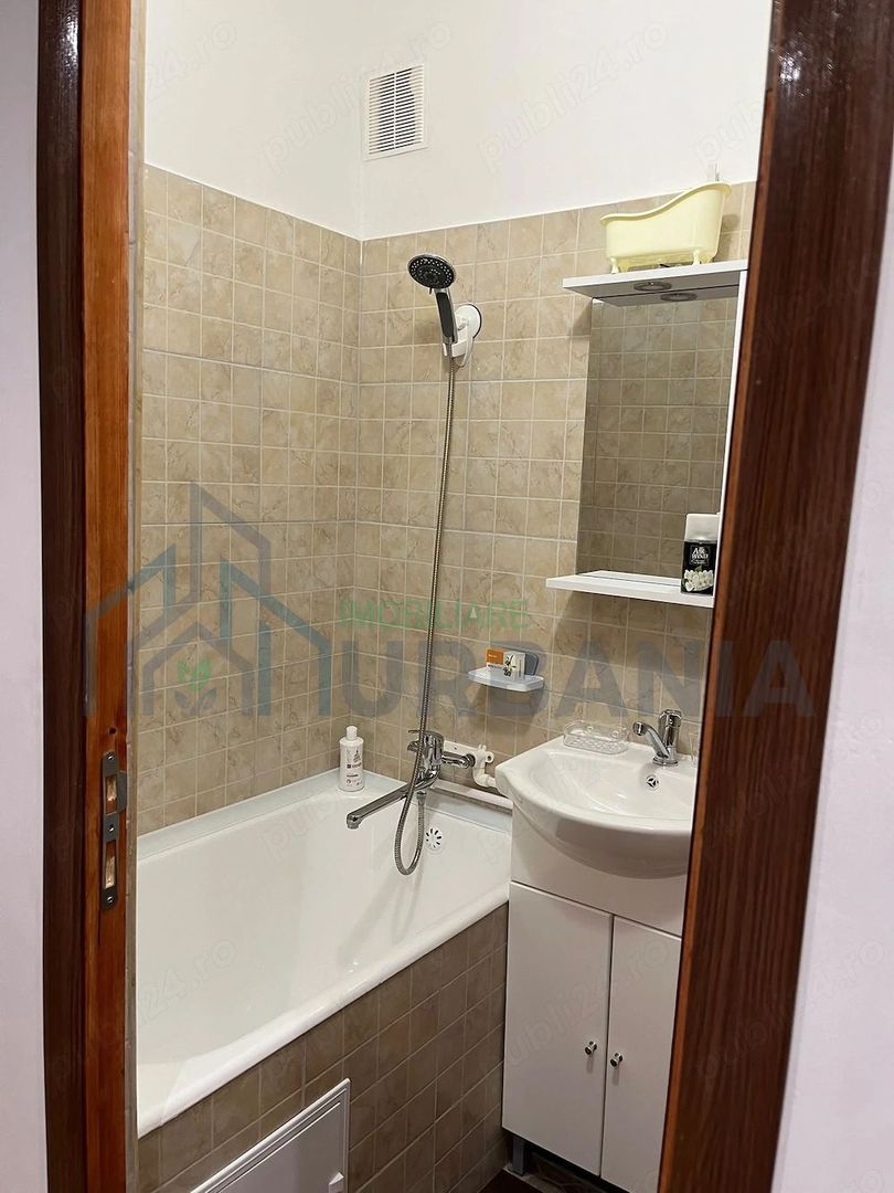 Apartament de închiriat, 2 camere, Tătărași - Zona Ciric, 48 mp, etaj 4/4 - Poză 4