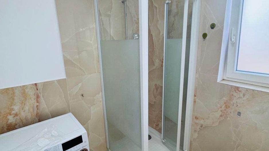 De inchiriat apartament nou, mobilat, 2 camere Gradiste Arad - Poză 11