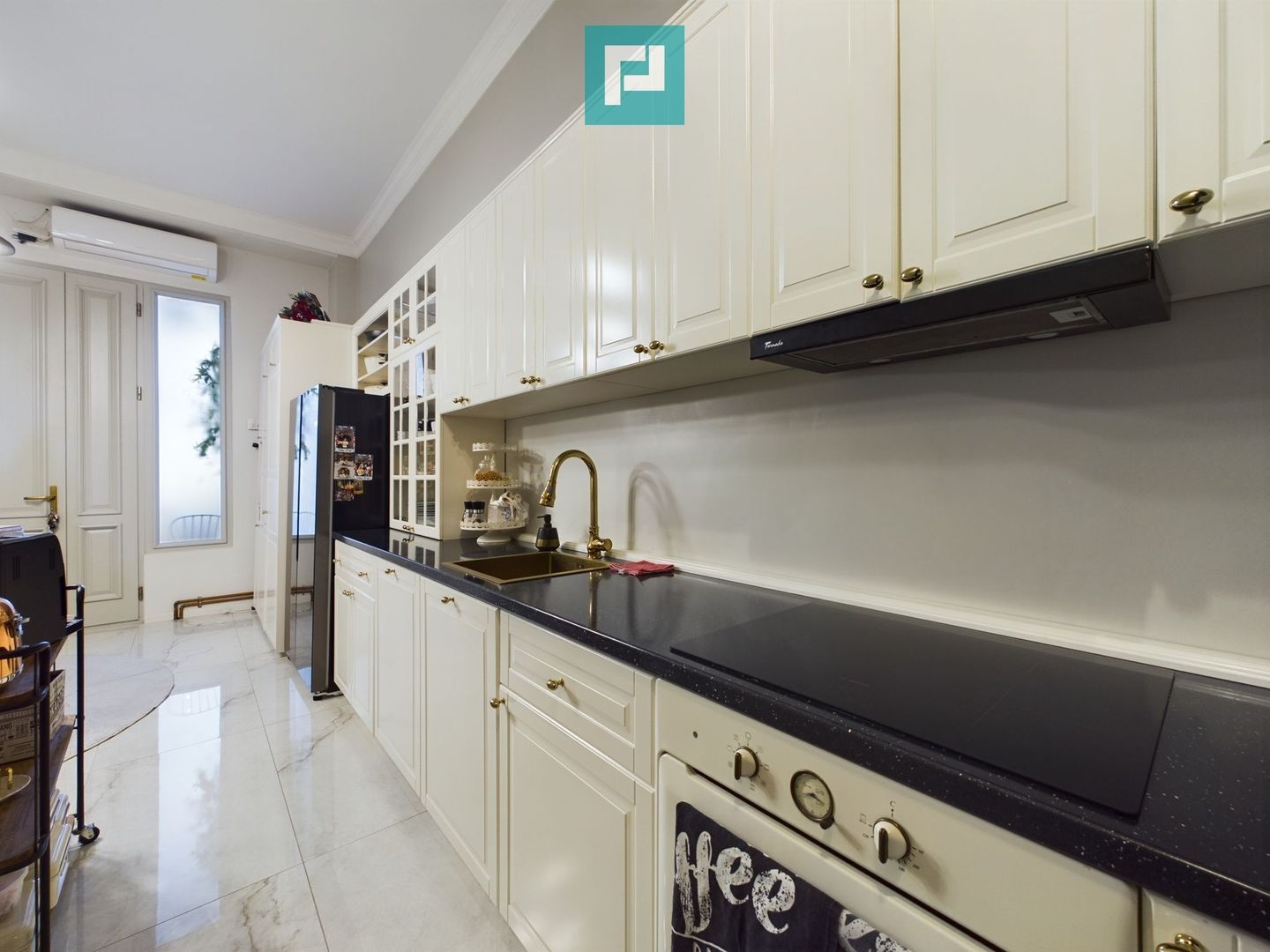 Apartament Premium de închiriat - ultracentral - Poză 13
