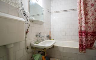 APARTAMENT CU 3 CAMERE  STR.TRANSILVANIEI ZONA ROGERIUS - Poză 6