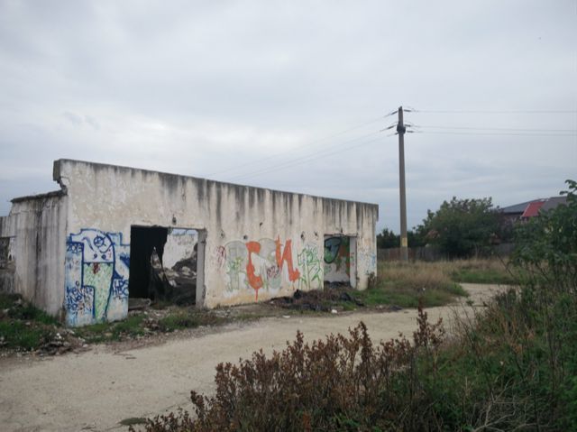 Teren intravilan Crevedia cu iesire la lac pe 2 laturi - Poză 5