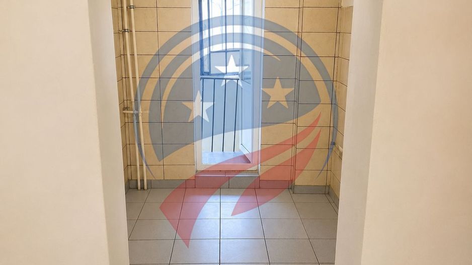 Apartament 2 camere, parter, Craiovita Noua - Poză 2
