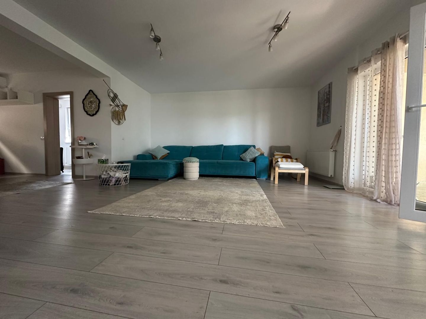 Vila individuală P+1, 5 camere, 260 mp utili – teren 400 mp - Poză 2