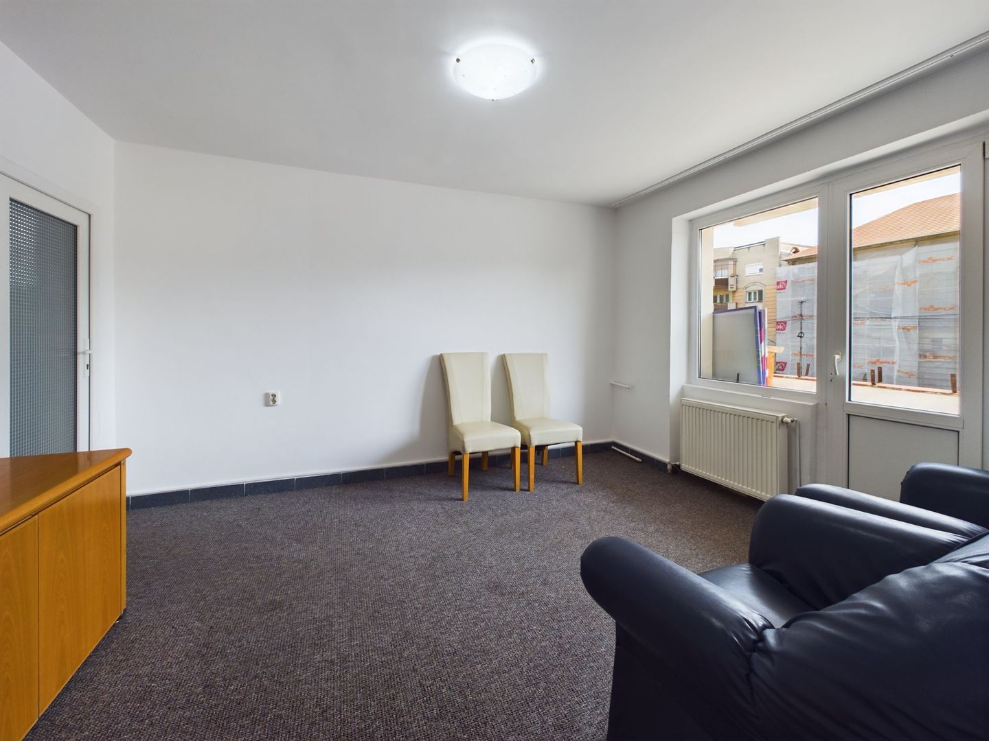 Apartament ultracentral pe B-dul Revoluției - Poză 3