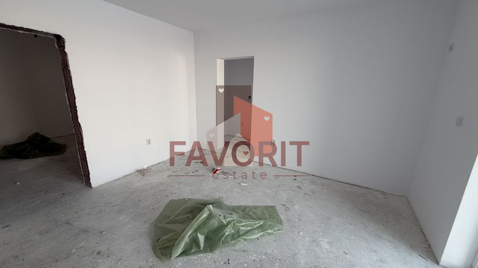 Bloc nou finalizat. Etaj 1. Acces asfaltat - Poză 6