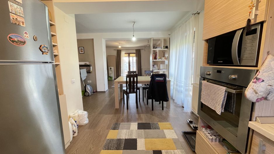 Duplex in Dumbravita cu teren generos - Poză 9