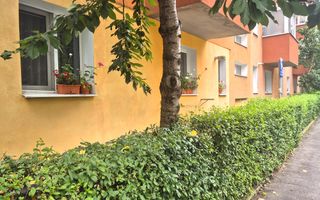 Zona Vlahuță, parter ideal locuință sau investiție pentru activități comerciale - Poză 1