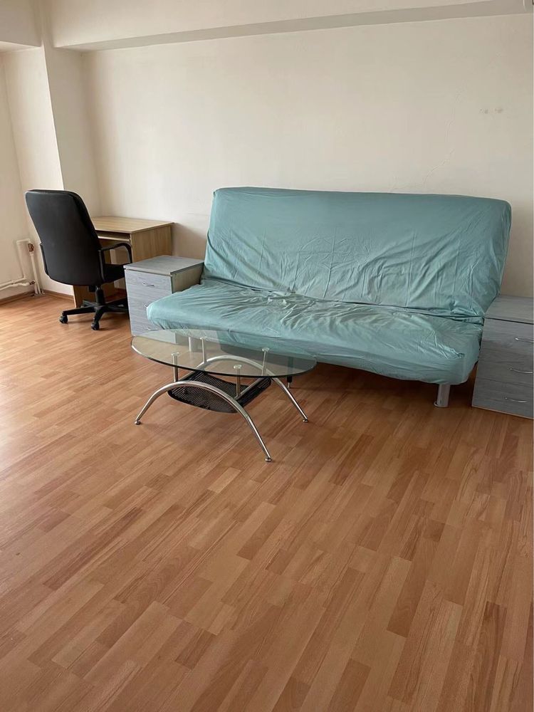 Ocazie! Proprietar direct!3camere de vânzare Decebal București - Poză 2